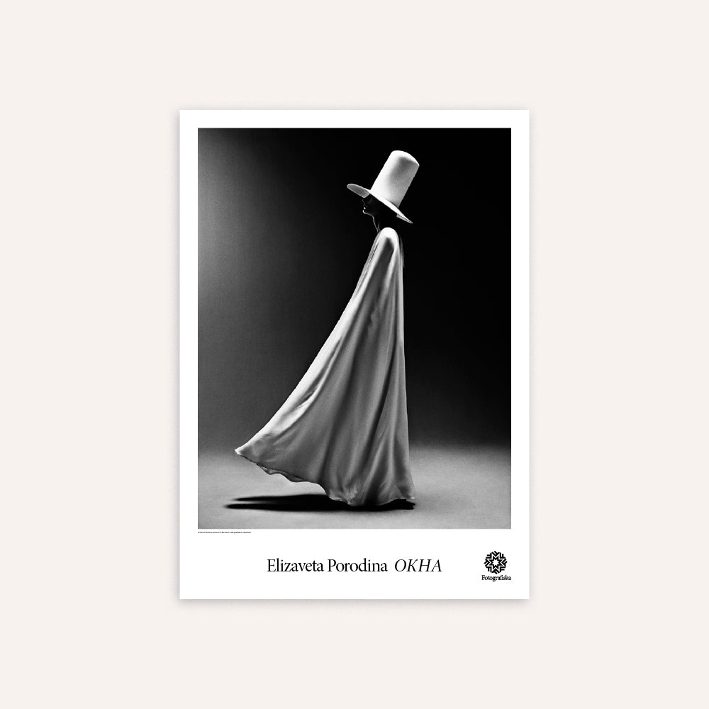 Woman in the moon Poster - Elizaveta Porodina - Fotografiska
