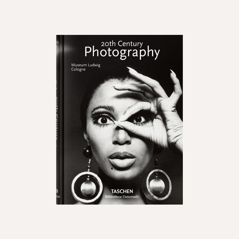Book cover of '20th Century Photography' by Taschen with a black and white photo of a woman.