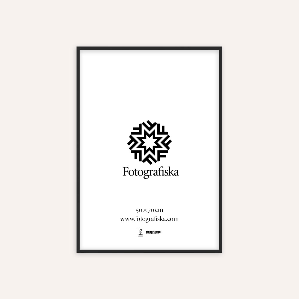 Black frame in size 50x70cm