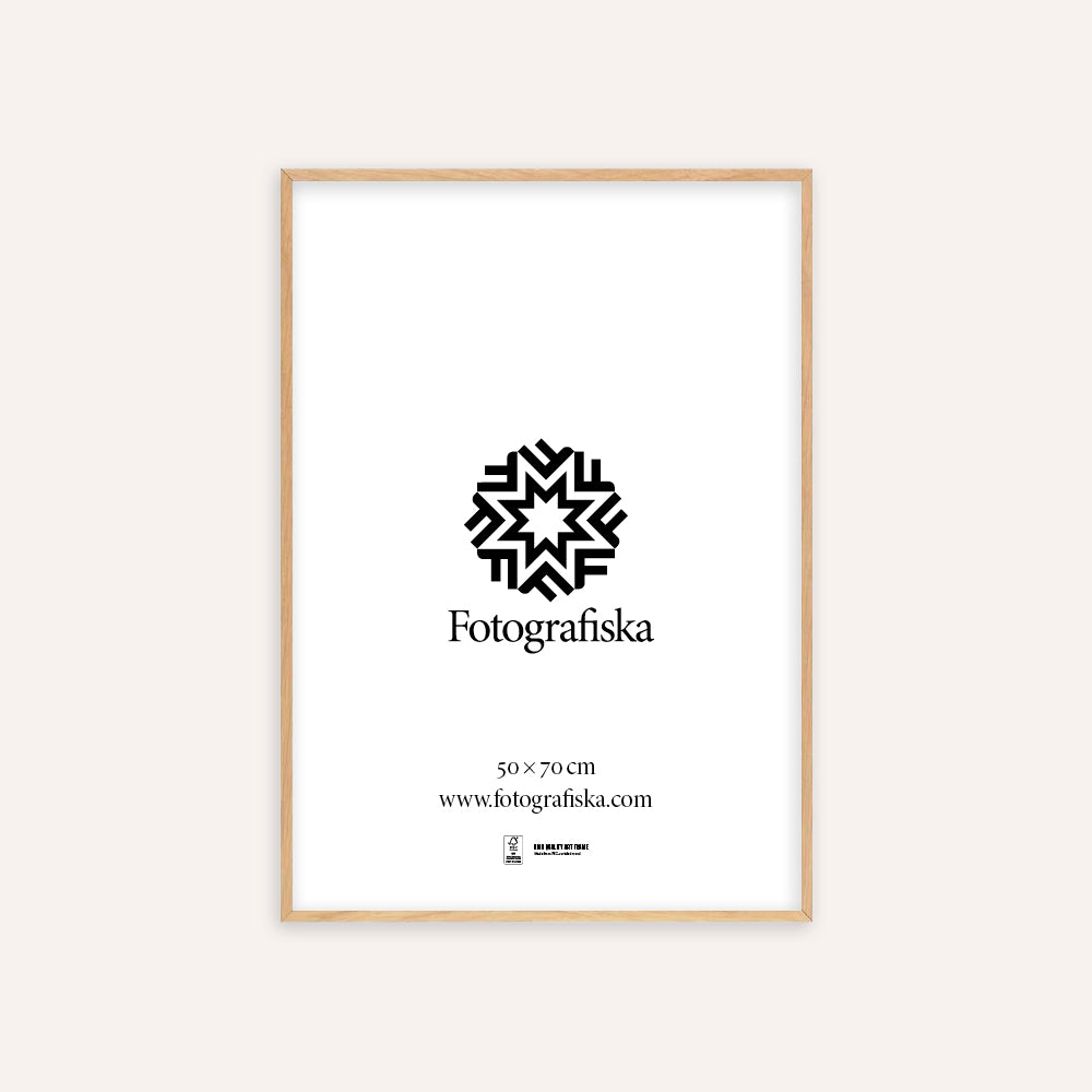 Oak frame in size 50x70cm