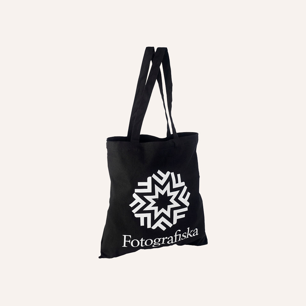 Tote bag, Capturing moments that matter