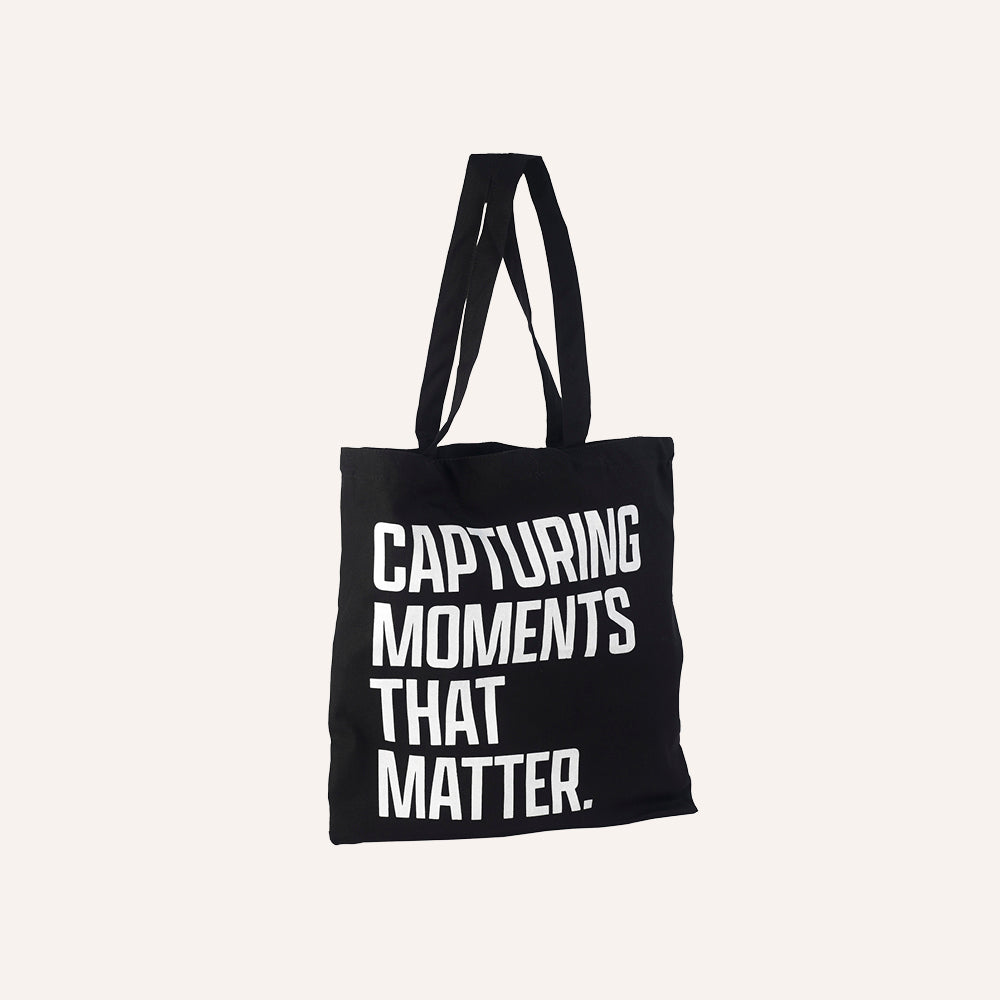 Tote bag, Capturing moments that matter